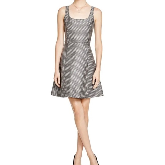 NWT Theory 10 Circuit Knit Grey ‘Trekana’ Dress ~ Fit & Flare Business Cocktail - Picture 1 of 11